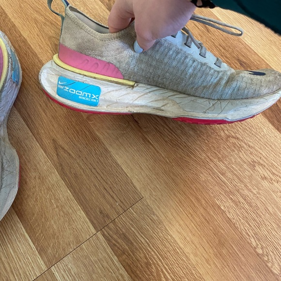 Nike Invincible Run 3 Running Shoes - Picture 4 of 5